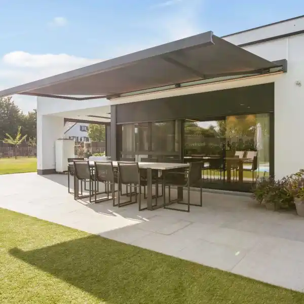 zonwering Hoornsterzwaag